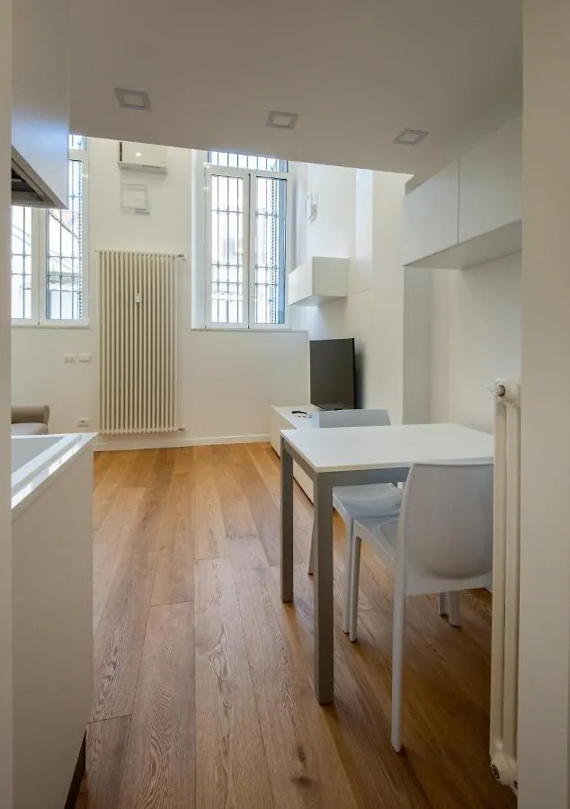 Casa Vacanze Ada Milano 0*,